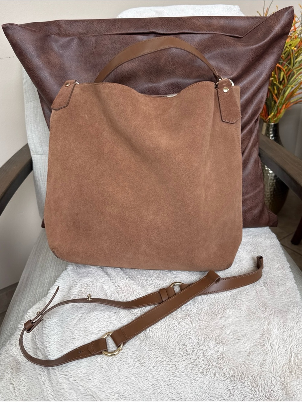 Banana Republic Slouchy Brown Suede Shoulder Bag with interchangeable Strap